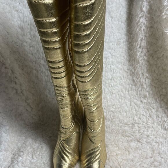 Liliana Metallic Gold Quilted Patterned Stitch Pointy Toe Stiletto Boots SZ 6.5 - Picture 6 of 16